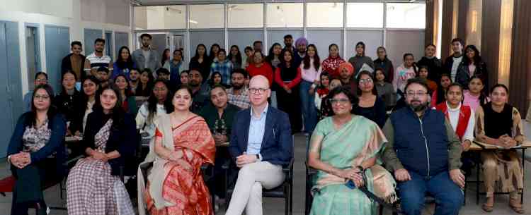 SCS holds Youth Climate Communication Workshop