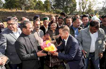 Himachal CM lays foundation stone of heliport in Palampur
