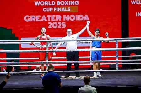 World Boxing Cup: Preeti upsets Olympic medalist Huang Hsiao Wen, eight Indians enter final