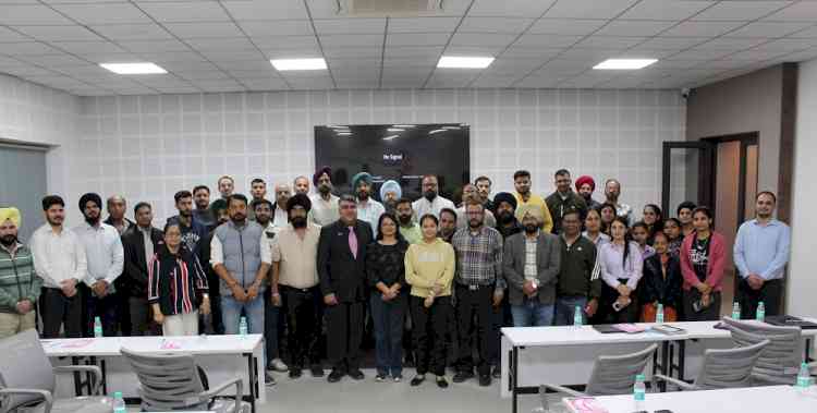 CICU Organizes One-Day Training Program on “AI in Business Operations”