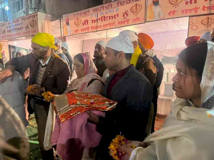 Rousing and emotional welcome to the grand Nagar Kirtan