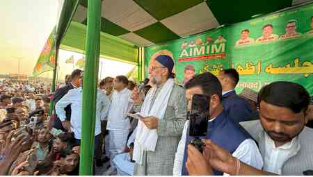 Owaisi thanks Seemanchal people after winning 5 seats in Bihar polls