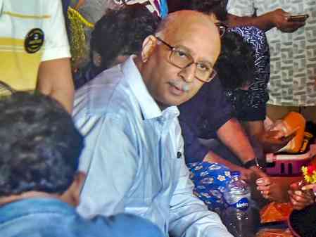 Bengal govt tells DMs to ensure development work continues alongside SIR exercise