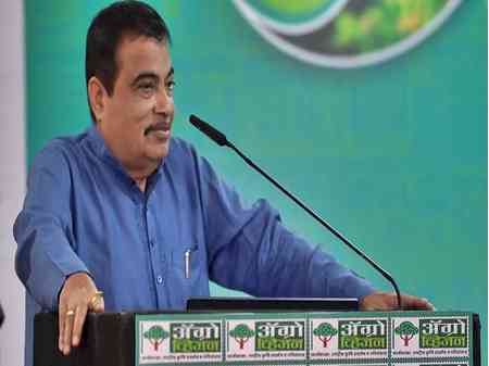 Nitin Gadkari highlights need to use technology, AI to boost farmers' incomes