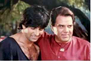Akshay Kumar: Dharmendra ji was the hero every boy wanted to be