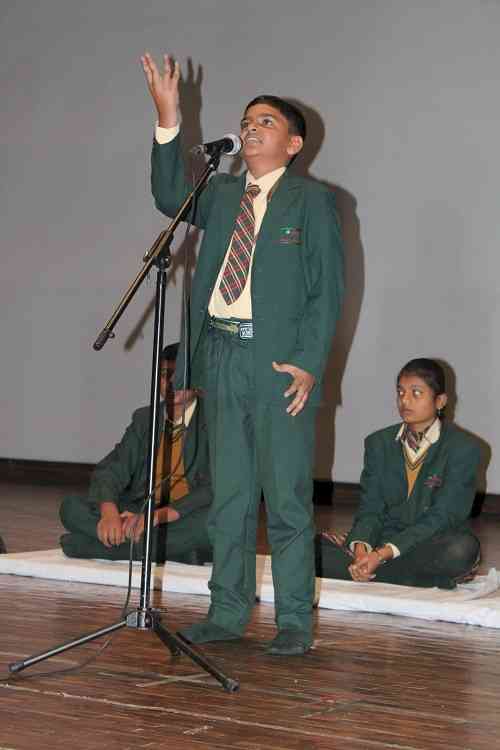 Inter-House Hindi Poetry Recitation Competition: A Grand Blend of Humour and Valour