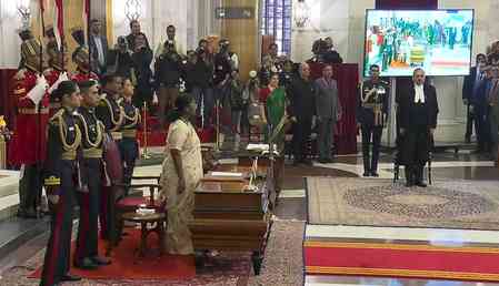 President Murmu administers oath of office to CJI Surya Kant