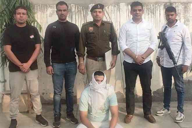 गश्त के दौरान रोहतक पुलिस ने अवैध हथियारों सहित युवक को दबोचा, तीन दिन का पुलिस रिमांड मंजूर