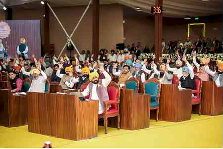 AAP 'wasted' money by holding Assembly session in Anandpur Sahib: Akali Dal