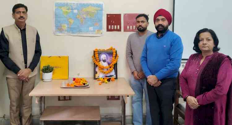 गुरु तेग बहादुर जी के शहीदी दिवस के उपलक्ष्य में व्याख्यान आयोजित