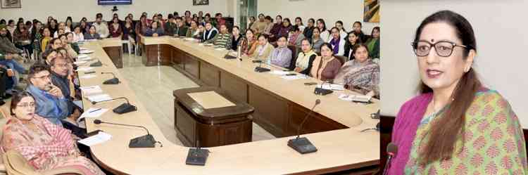 KMV commences one month Faculty Development Programme on “Multidimensional Knowledge & Pedagogical Innovative Skills”