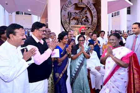 President Murmu urges legislators to build prosperous Odisha ahead of 2036 centenary