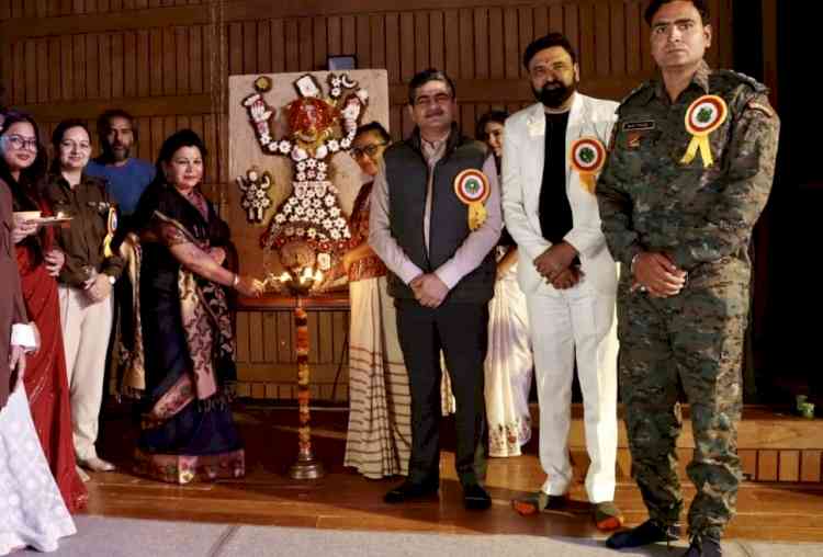 युवा कलाकारों को अवसर, मंच और मार्गदर्शन देता रहेगा विवि: कुलपति डॉ अमित आर्य