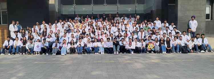 DMC&H Commemorates World AIDS Day with Awareness Programs and Student Competitions