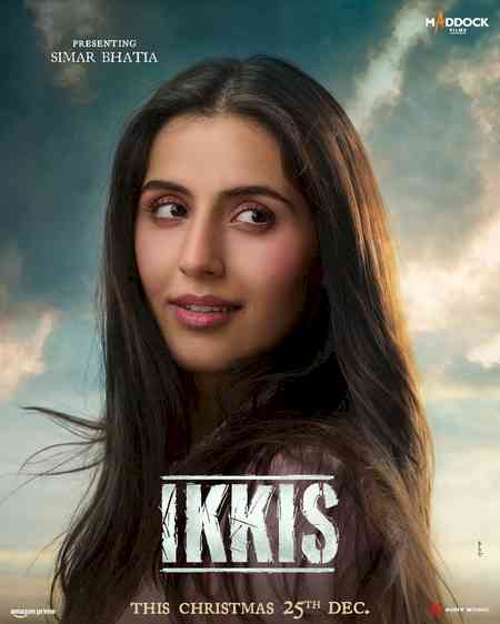 Akshay Kumar gets emotional ahead of niece Simar Bhatia's Bollywood debut in Ikkis: 'You’ve always been a star'