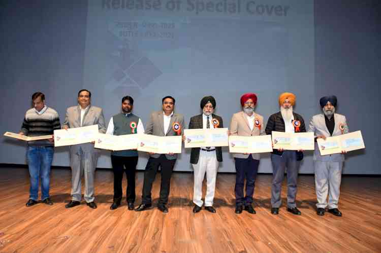 Vice Chancellor PAU Ludhiana inaugurates District Level Philatelic Exhibition 