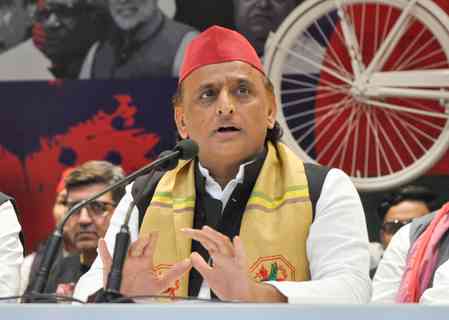 Akhilesh Yadav alleges irregularities in UP’s SIR exercise, demands release of data