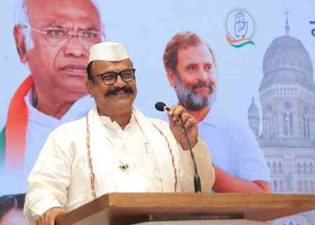 Time to fight those trampling constitutional values: Maha Congress
