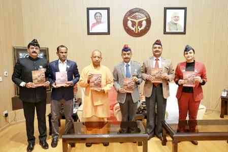 CM Yogi unveils flag pin, souvenir on Armed Forces Flag Day; expresses gratitude to soldiers
