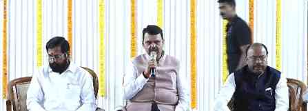 CM Fadnavis dismisses Oppn's charge of Maha govt neglecting farmers & state heading to bankruptcy