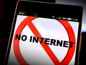 Pakistan: People face difficulties as mobile internet services suspended in Balochistan yet again