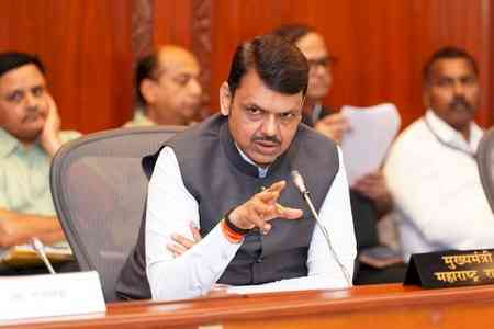 Maha govt tables bill to amend Shops and Establishments Act to reduce compliance burden