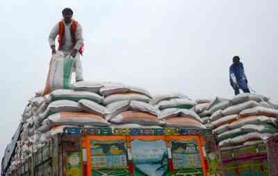 Afghanistan’s shift to alternative trade corridors set to strategically isolate Pakistan: Report