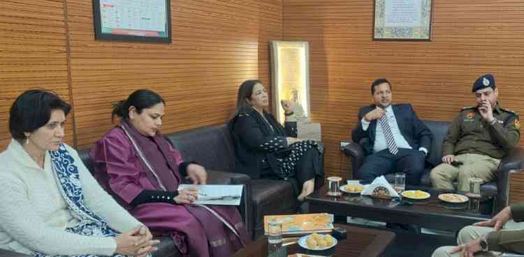 District & Sessions Judge Inspects Jail Along with DC and SP