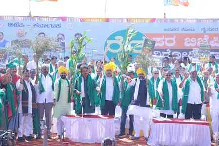 Karnataka: BJP leaders detained during Suvarna Vidhana Soudha siege attempt in Belagavi