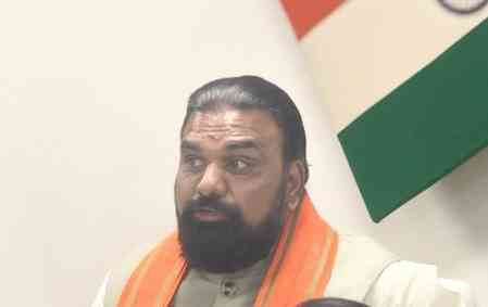 Bihar Dy CM announces shutting private money lender operations