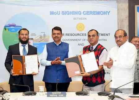 Maha aims to become pumped storage hub: CM Fadnavis