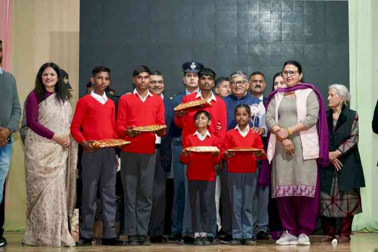 Governor exhorts Youth to emulate Sahibzadas’ sacrifice, ensure contribution to build developed India and Punjab