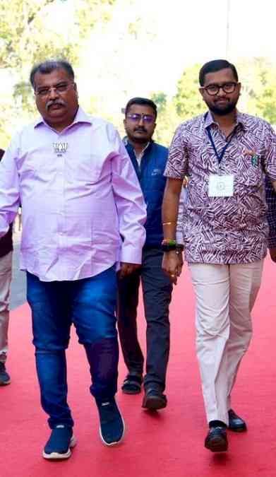 Ruling partners to jointly contest BMC, local body polls in line with coalition dharma: Maha BJP chief