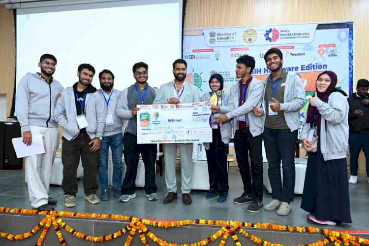 IIT Roorkee Successfully Hosts the Smart India Hackathon (SIH) 2025 – Hardware Edition Grand Finale