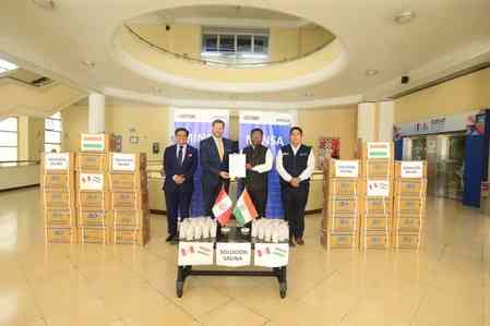 Solidarity with Global South: India delivers 250,000 saline bottles to Peru