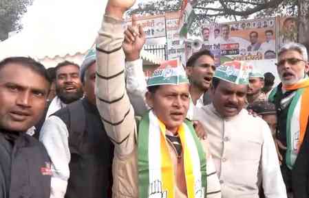 Congress workers raise derogatory slogans against PM Modi during 'vote chori' protest in Delhi