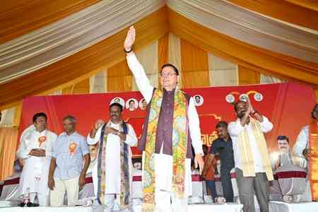 U'khand CM Dhami unveils Vajpayee's statue in Andhra Pradesh, highlights 'Atal-Modi governance legacy'