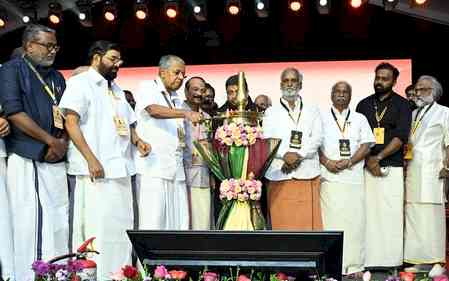 Vellappally's ride in CM Vijayan's car sparks political flurry in Kerala