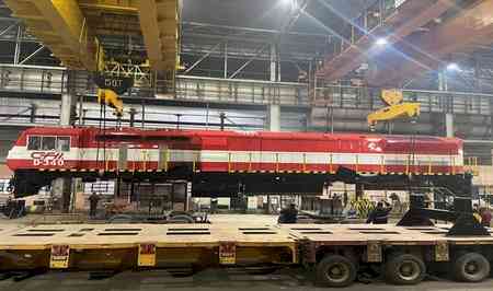 India-made locomotives gain global traction as BLW sends 6th engine to Mozambique