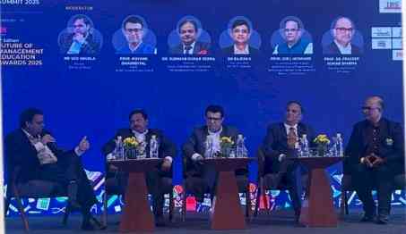 Noida International University Highlights AI-Driven Transformation in Management Education at 7th Education Summit 2025