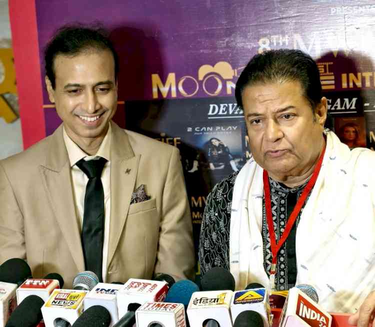 A Confluence of Cinema, Melody and Honour