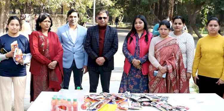 युवाओं में व्यक्तिगत स्वच्छता एवं स्वास्थ्य के प्रति जागरूकता को लेकर विशेष कार्यक्रम आयोजित