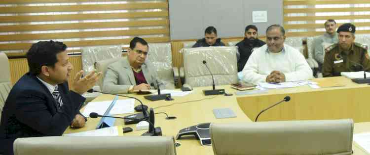 Ensure Cleanliness, Infrastructure Upgradation and Rabi Season Preparedness in Mandis: DC Sachin Gupta