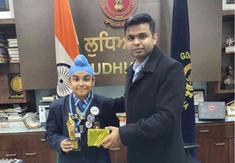 Deputy Commissioner Ludhiana Applauds DCM Presidency School Student for National-Level Innovation
