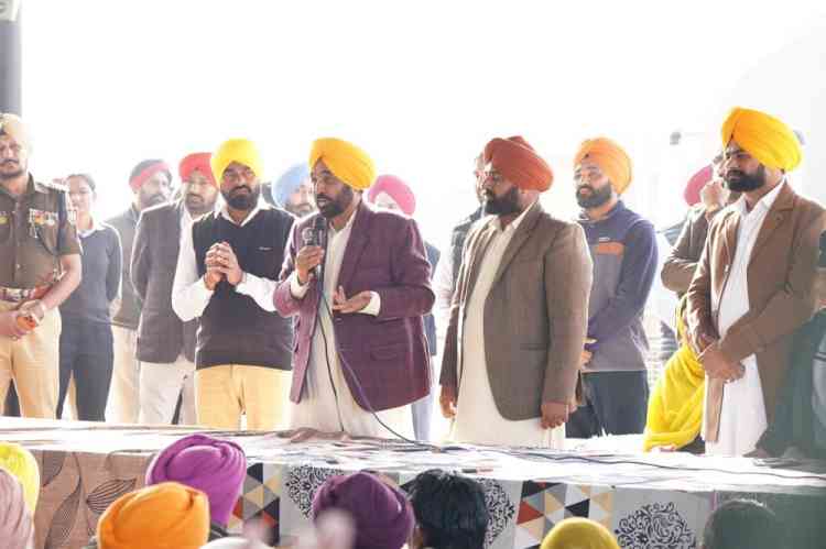 CM appeals villages to rise above factionalism and uphold the spirit of brotherhood and communal harmony