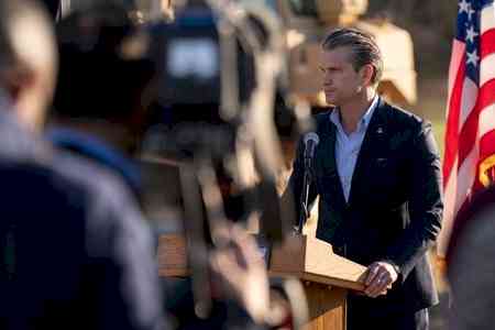 US launches airstrikes on ISIS targets in Syria in retaliation for deadly attack