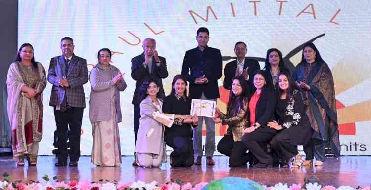 Sat Paul Mittal School Hosts Annual Parents Thanksgiving Day