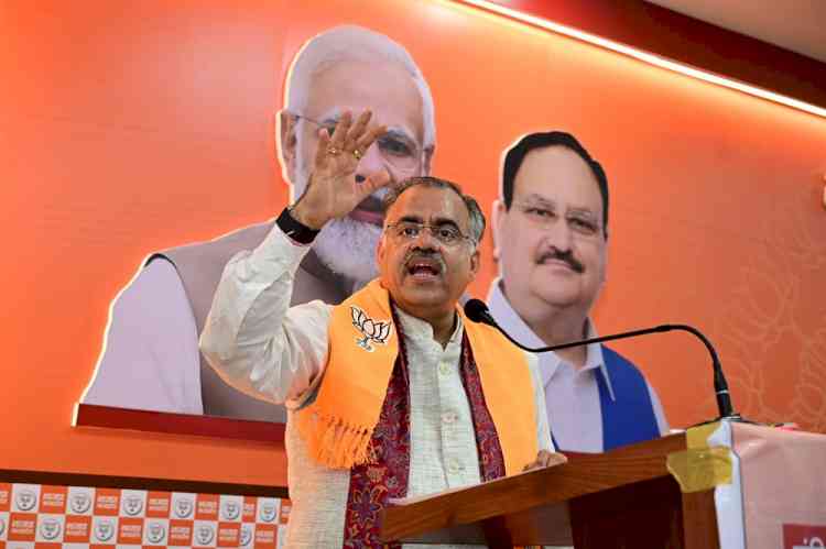 VB–G RAM G Strengthens Workers’ Rights : Chugh