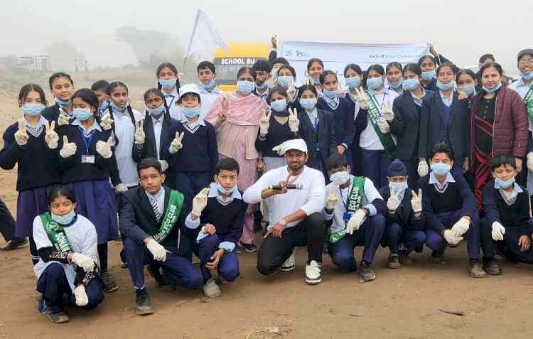 Kia India Organizes Clean-Up Drive Under Project D.R.O.P. at Ghaggar River, Zirakpur