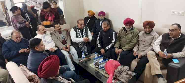 Congress meeting held in Punjab Mata Nagar under “Janta Ka Neta, Janta Ke Beech” programme